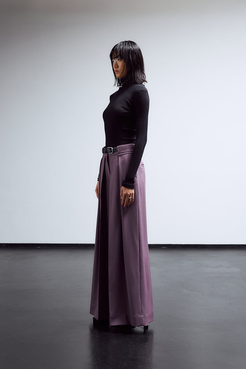 DEEP PLEATED PANTS