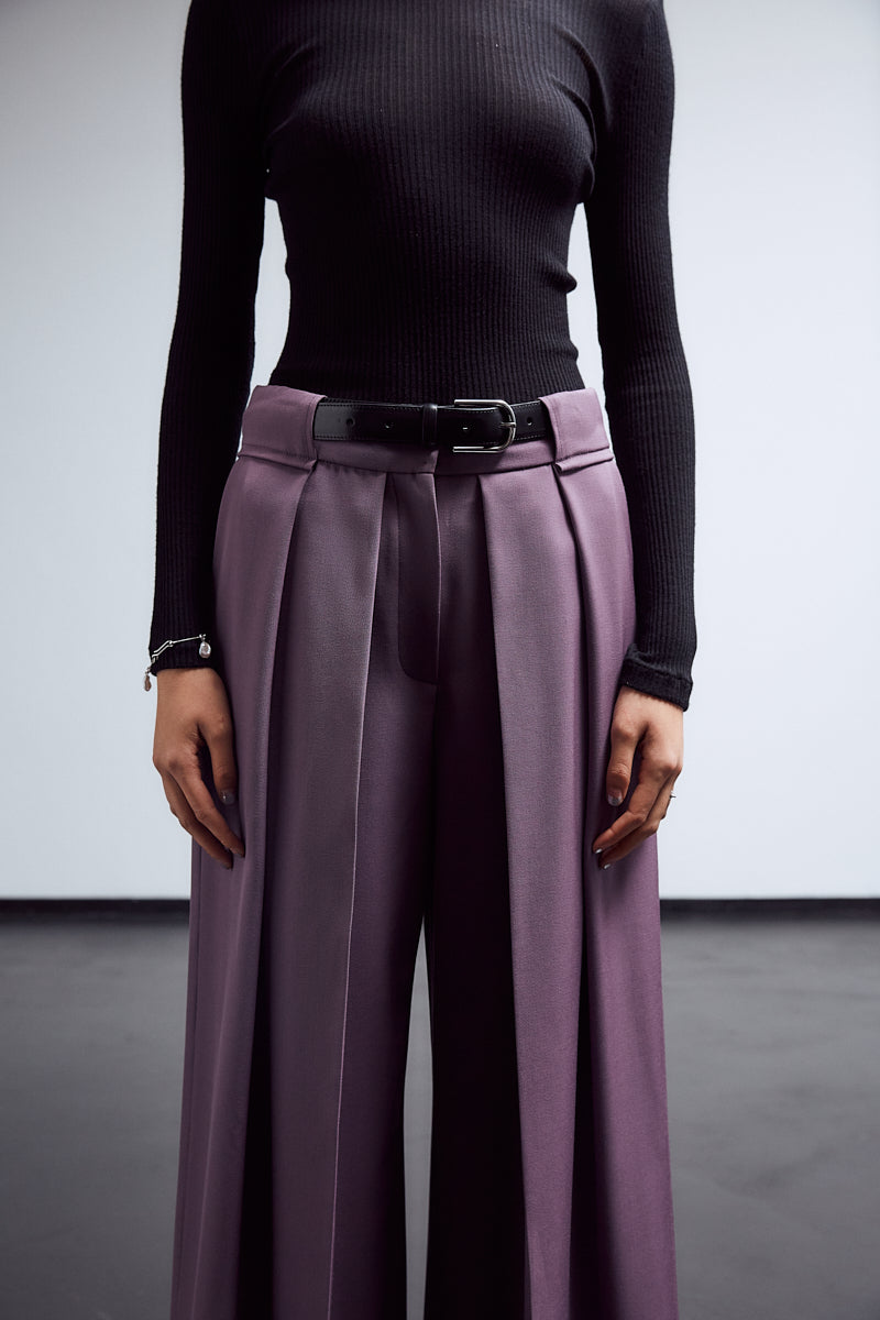 DEEP PLEATED PANTS