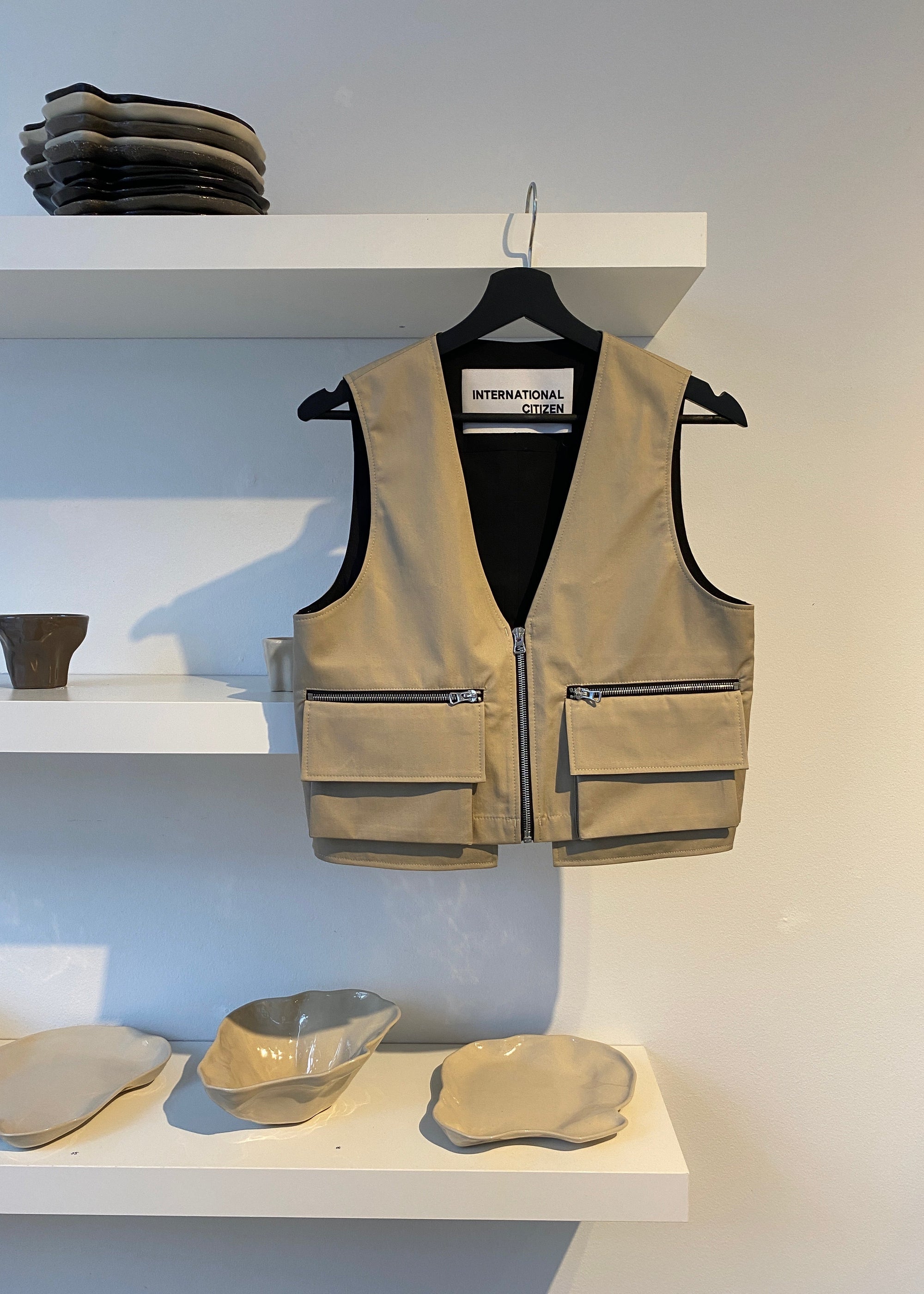 MINI ZIPPER VEST