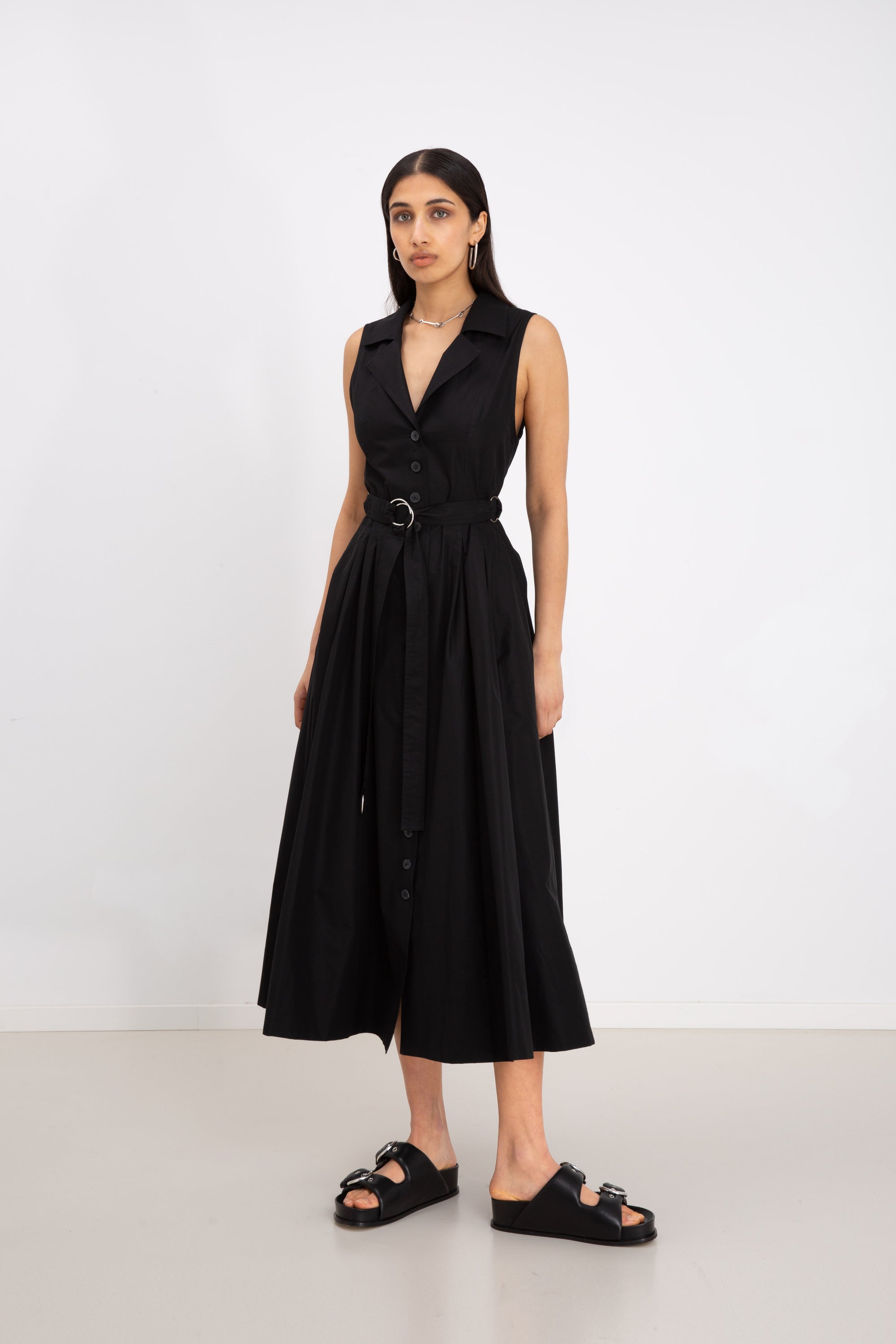 BUTTON DRESS
