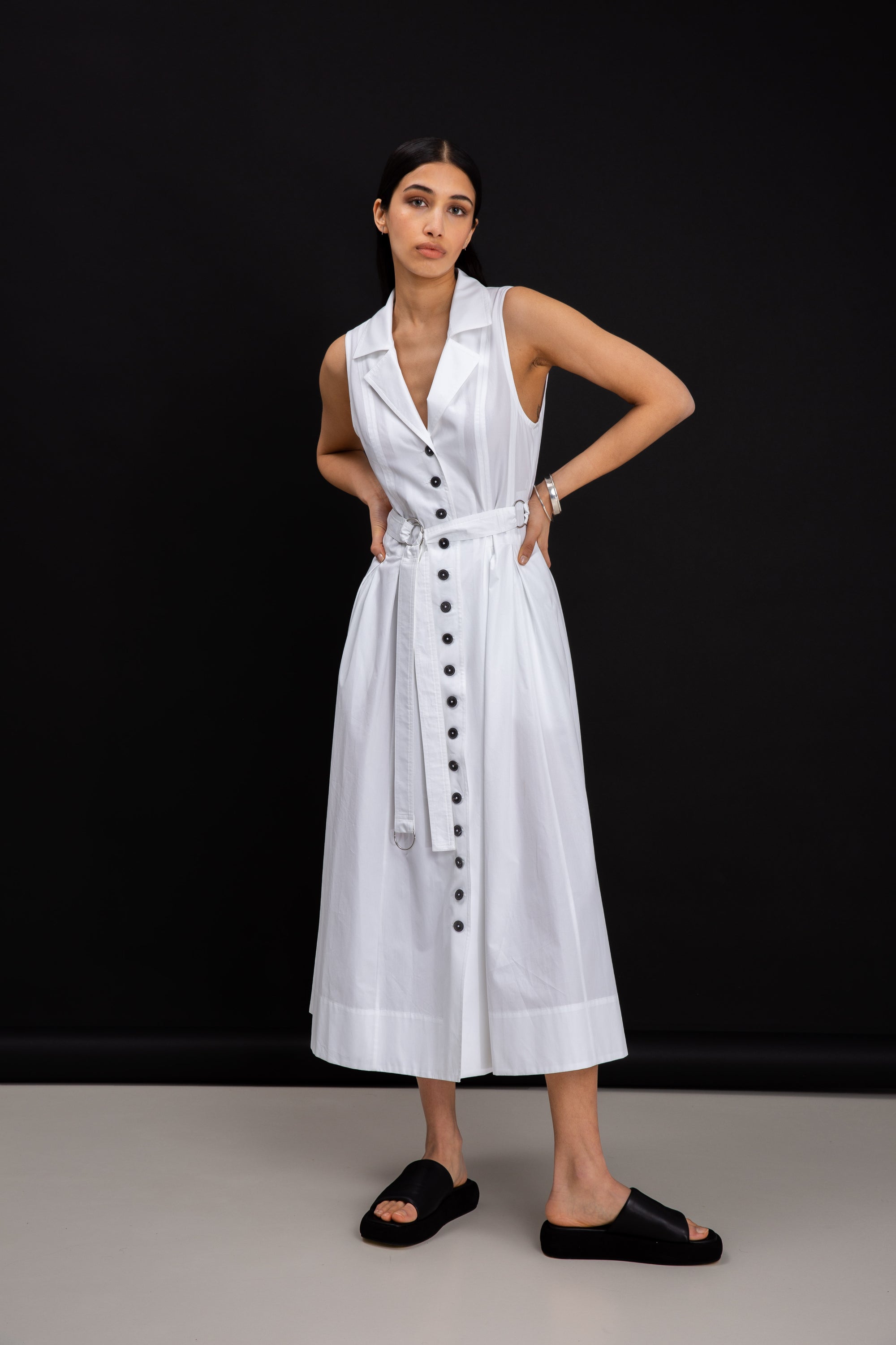 BUTTON DRESS