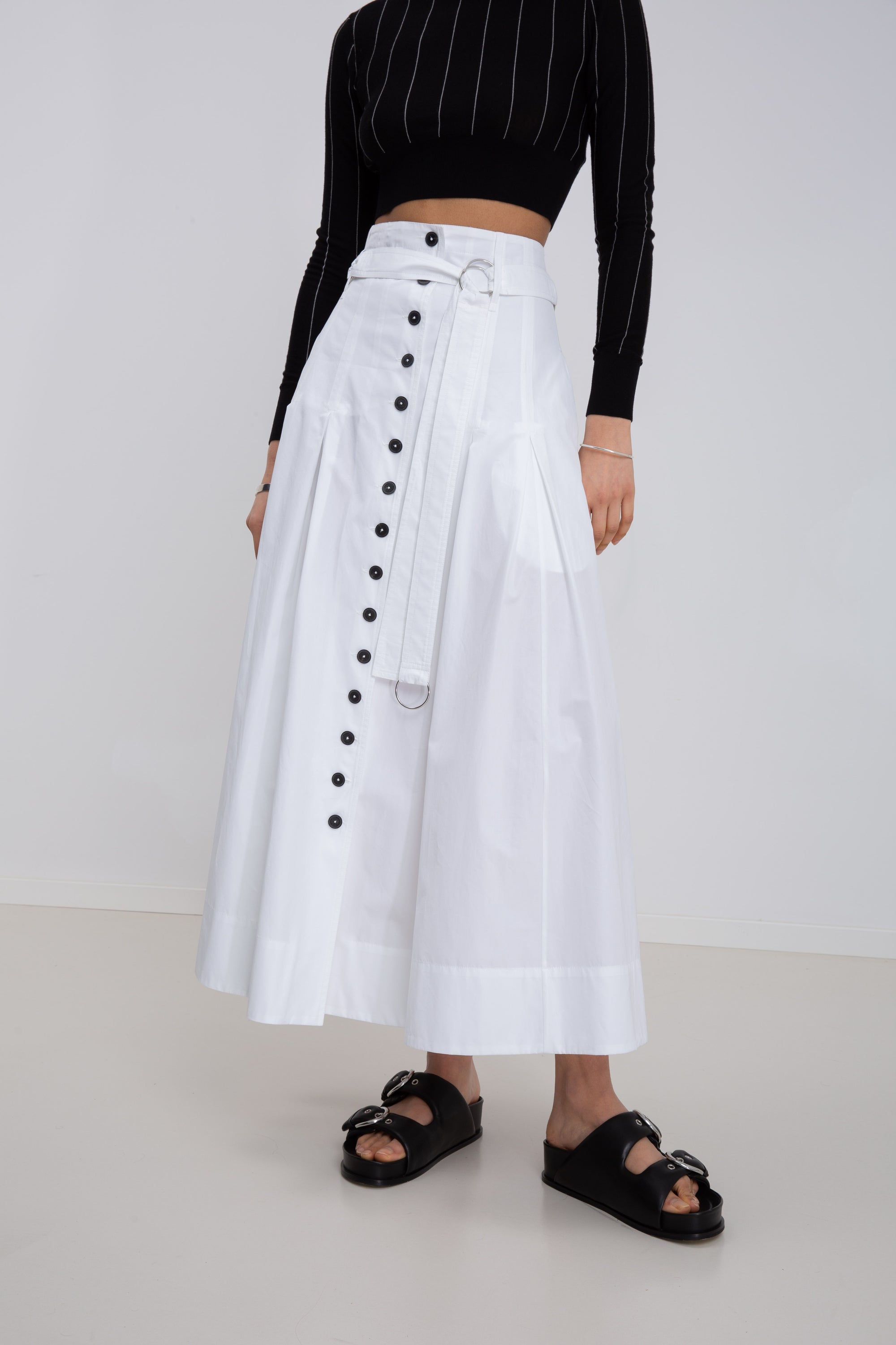 BUTTON SKIRT