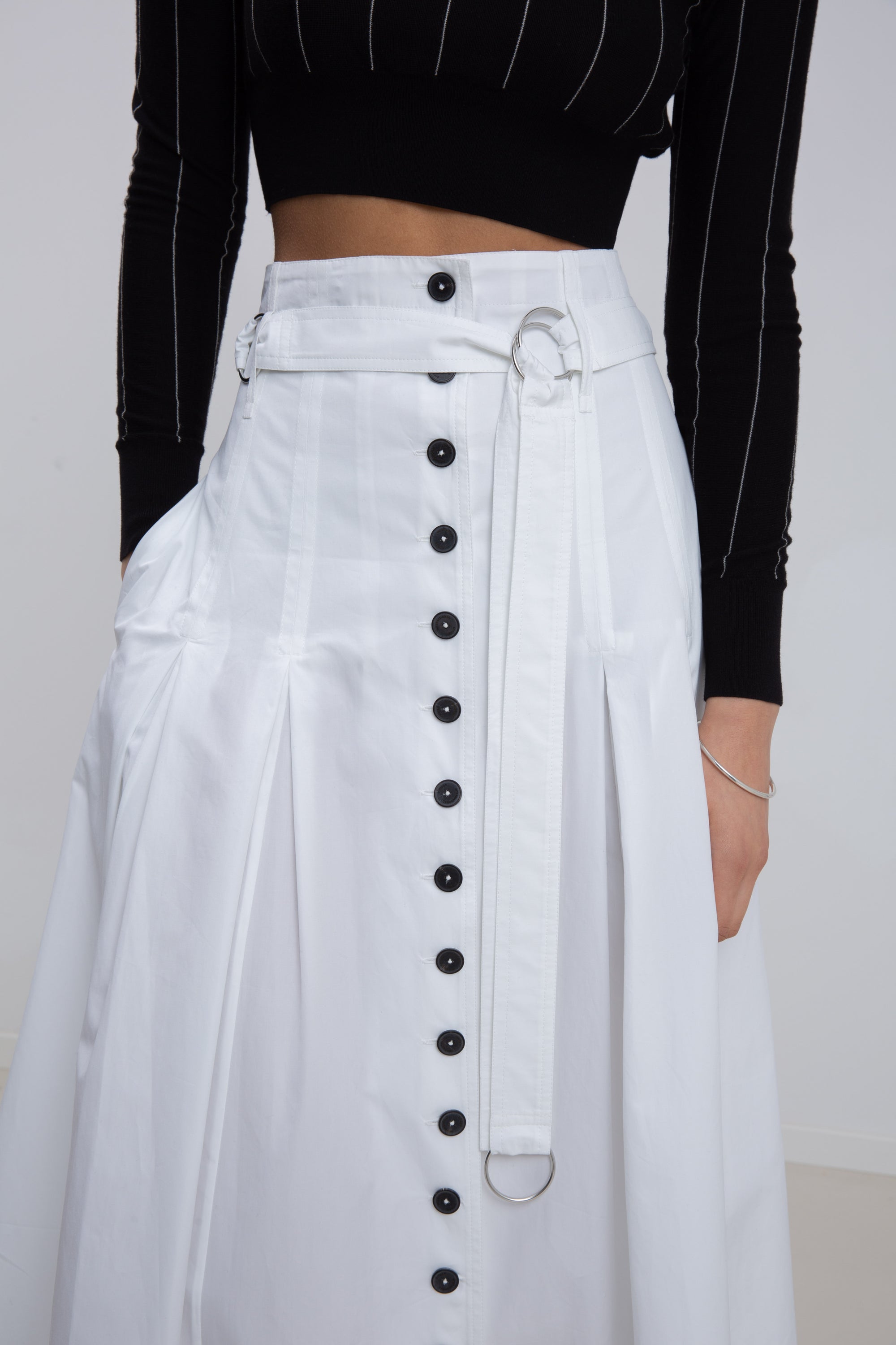 BUTTON SKIRT