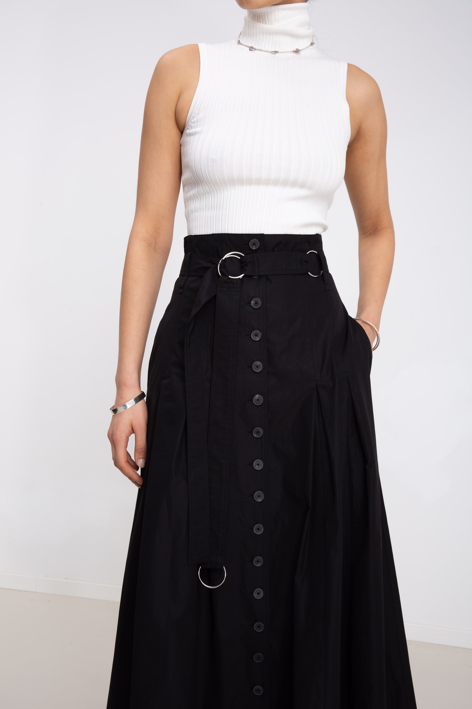 BUTTON SKIRT